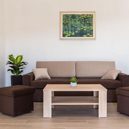 Apartment Marko Krusevo  Екстер'єр фото