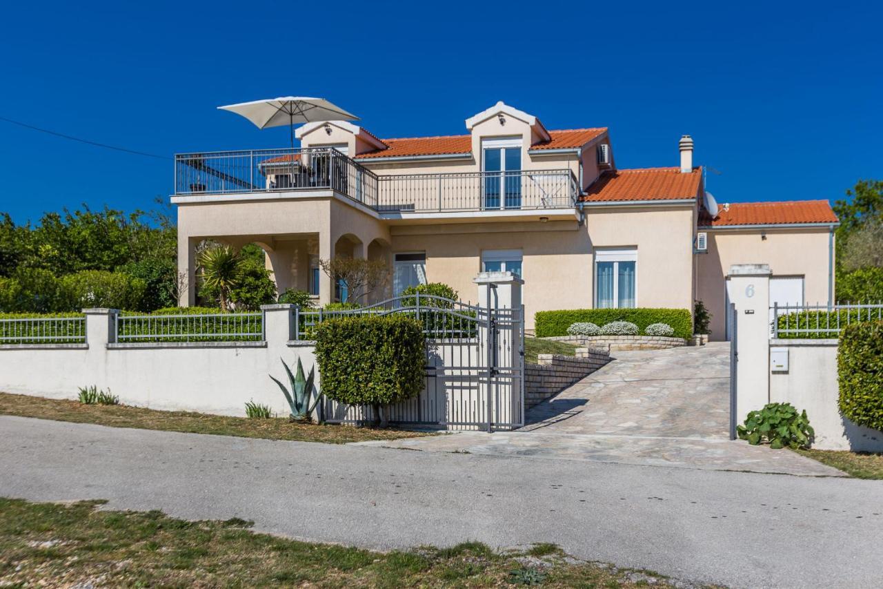 Apartment Marko Krusevo  Екстер'єр фото