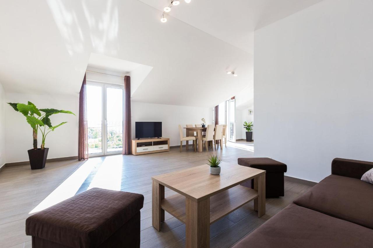 Apartment Marko Krusevo  Екстер'єр фото